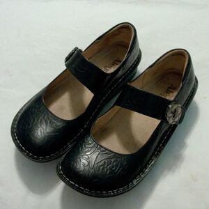ALEGRIA by PG Lite embossed leather Mary Jane wedge Velcro closure shoes size 36